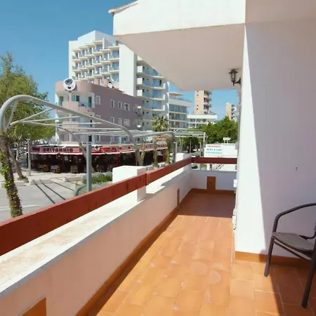 Nura Magaluf 4 Apartment *